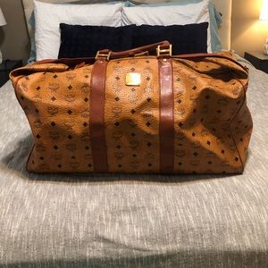 MCM VINTAGE VISETOS BELTED DUFFLE
